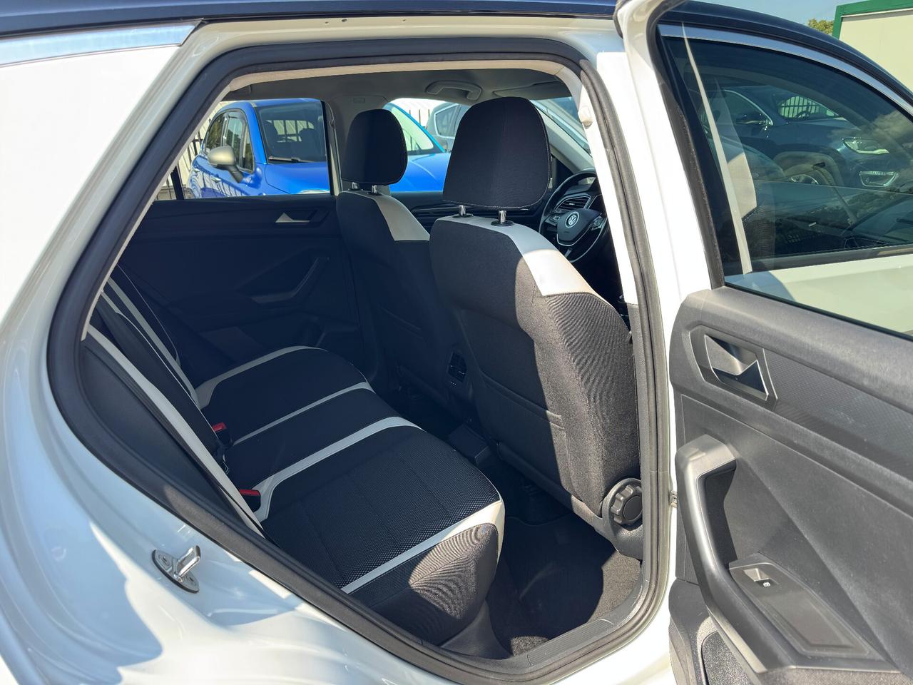 Vw T-ROC 1.6TDI 116cv/VIRTUAL COCKPIT/FULL LED.