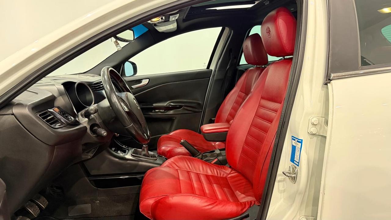 Alfa Romeo Giulietta 1750 TBi Quadrifoglio Verde | TETTO PANORAMICO | BOSE | MOTORE RIFATTO A 160.000KM