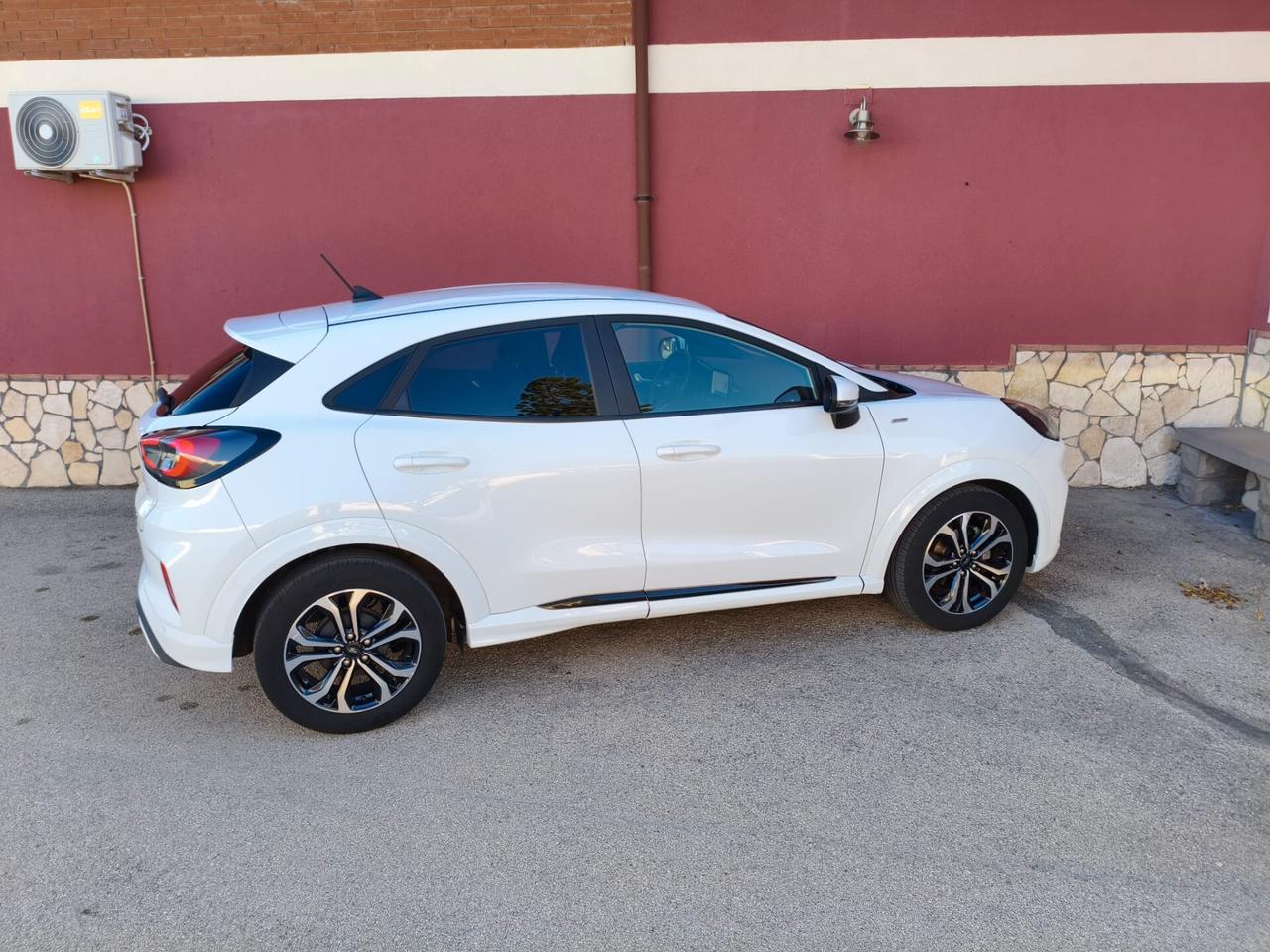 Ford Puma 1.0 EcoBoost Hybrid 125 CV S&S ST-Line