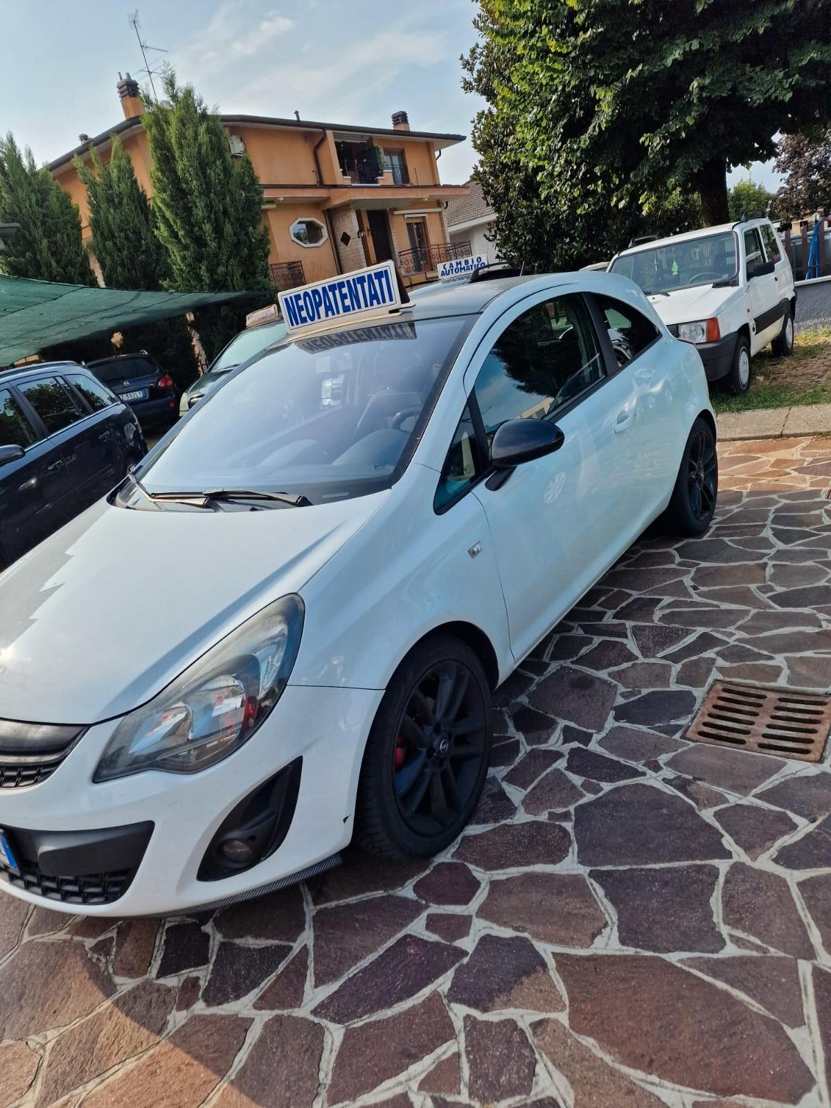 Opel Corsa 1.3 CDTI 95CV F.AP. 3 porte b-color