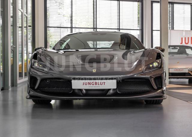 FERRARI F8 Tributo"SPEDIZIONE SU RICHIESTA IN TUTTO IL MONDO"