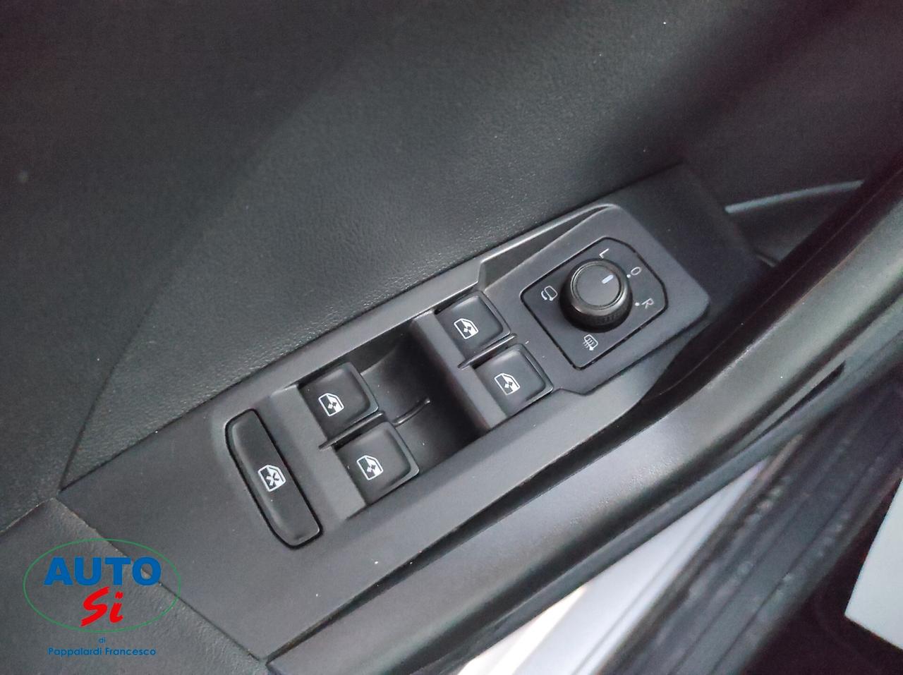 Volkswagen T-Cross 1.0 Benz - 110cv CAMBIO AUTOMATICO