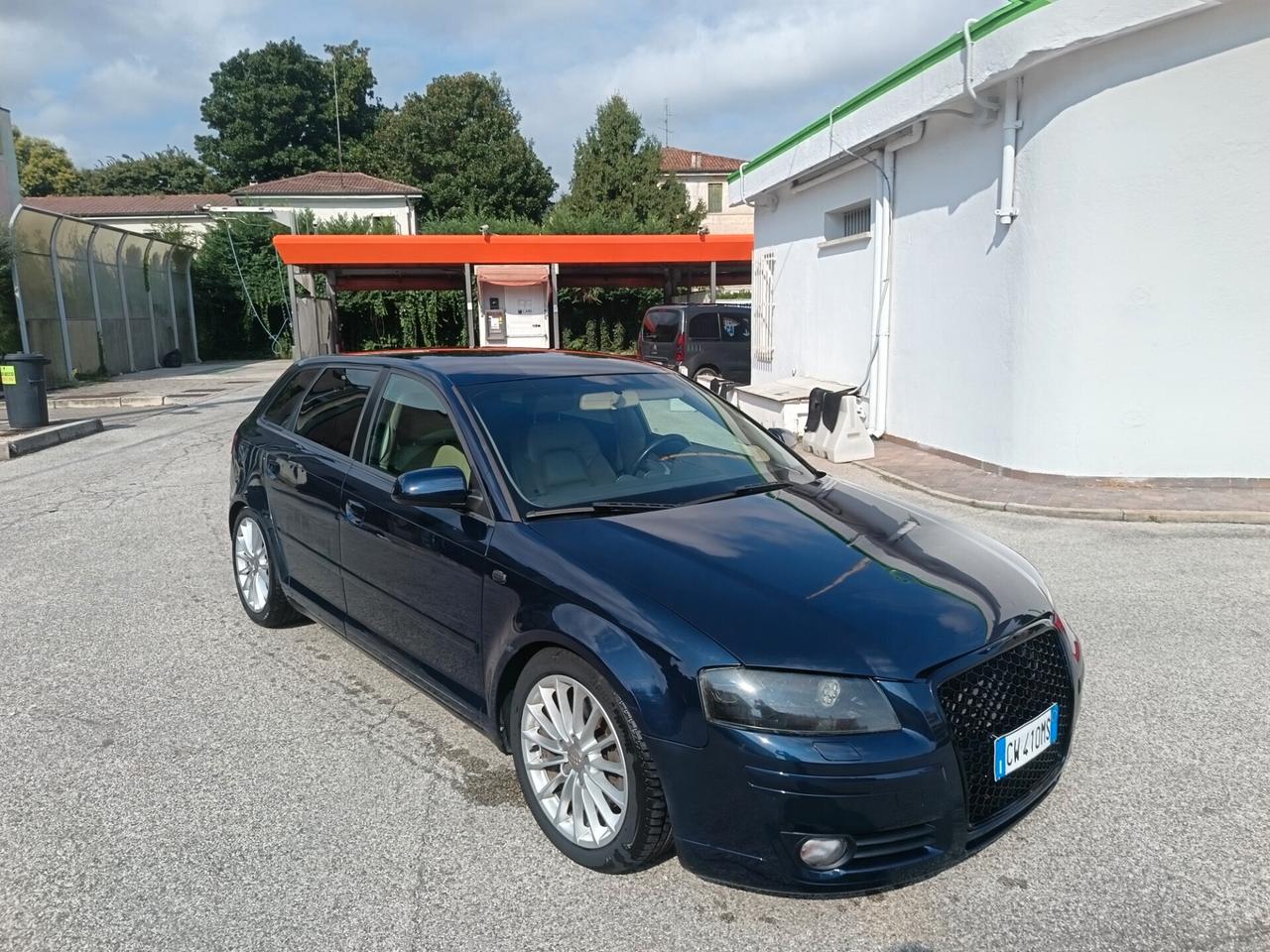 Audi A3 2.0 16V tfsi quattro 210cv