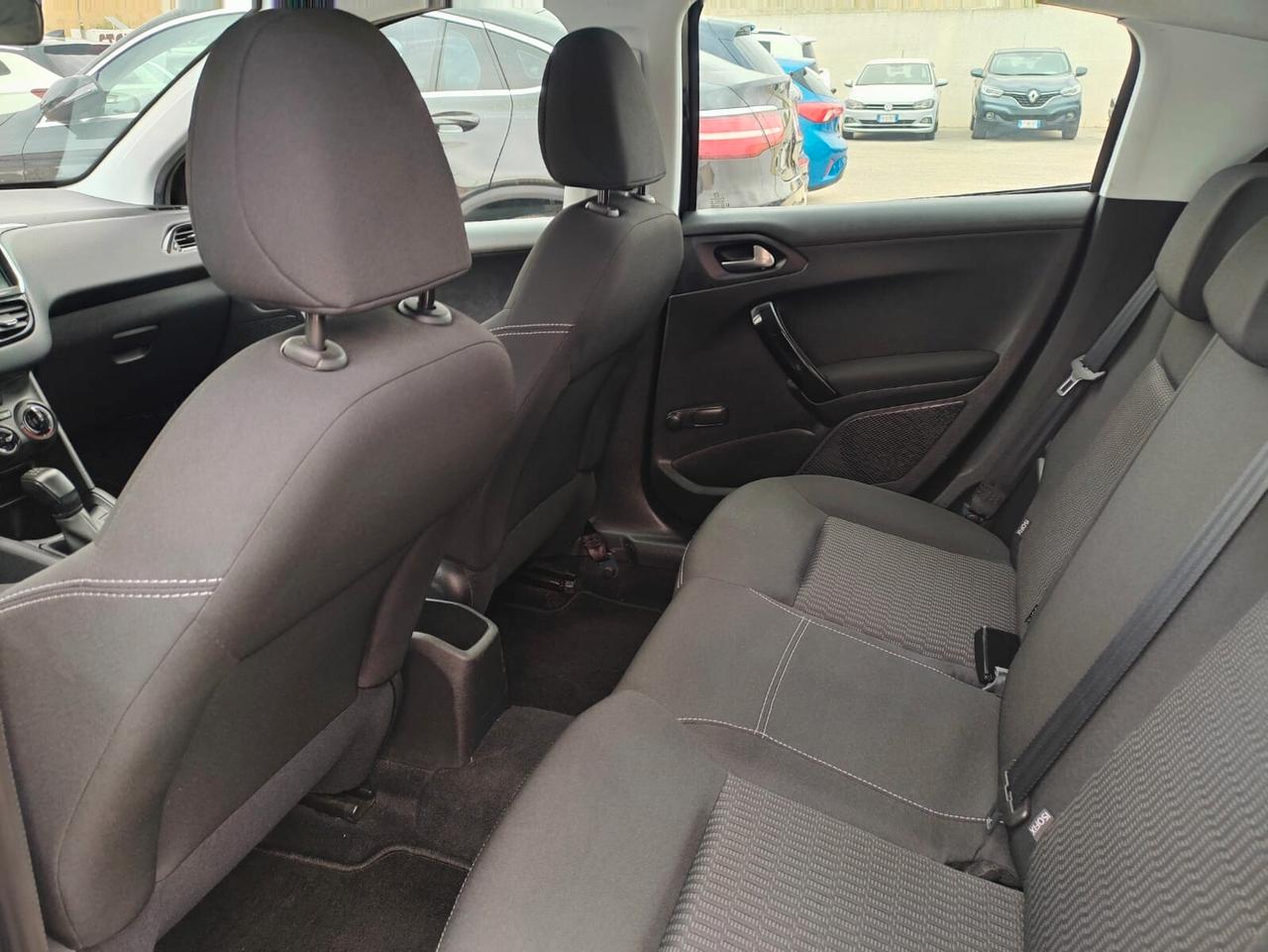 Peugeot 208 1.5 BlueHDi 100 Active 2019