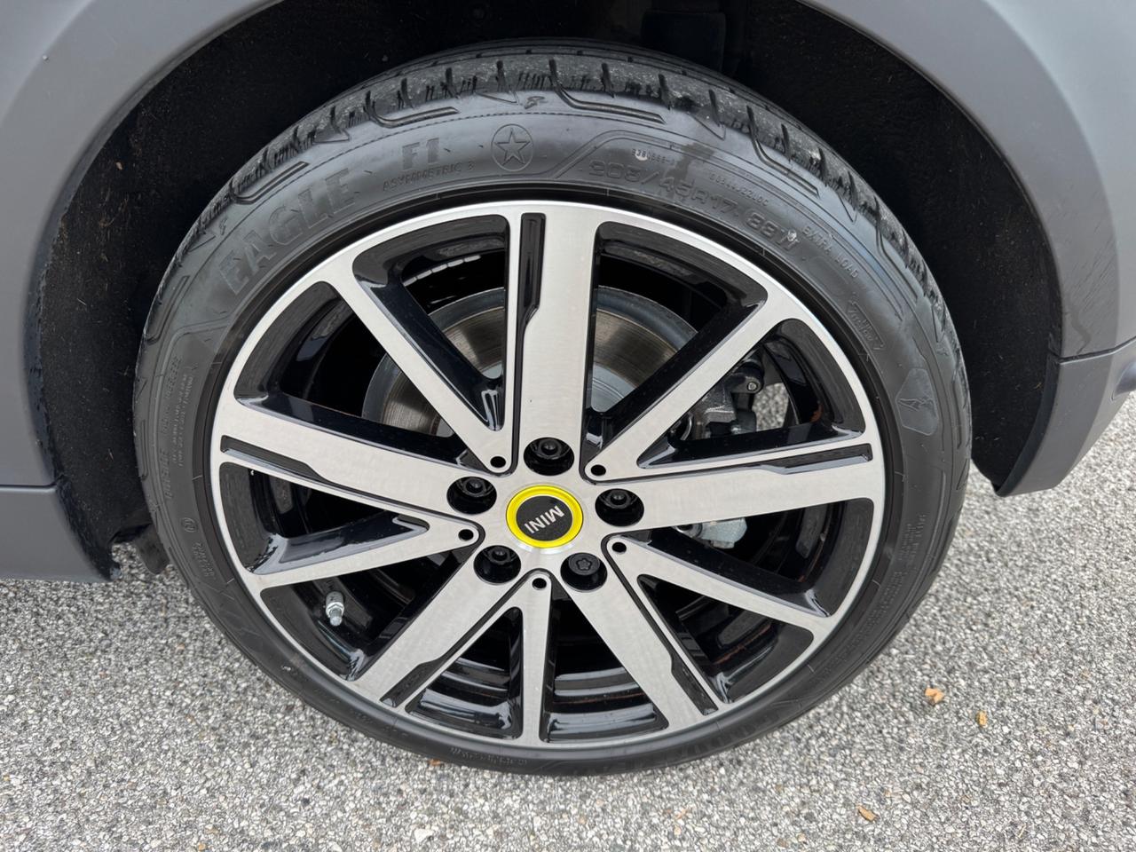 Mini Full Electric Cooper SE Camden Edition