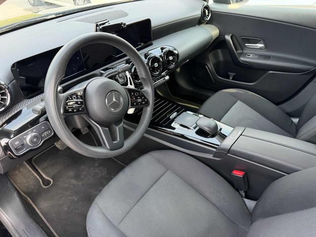 MERCEDES-BENZ A 180 d Automatic Executive