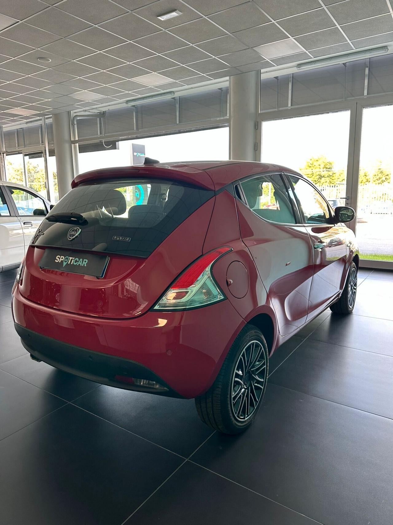 Lancia Ypsilon 1.0 HYBRID GOLD 11/2022 FULL