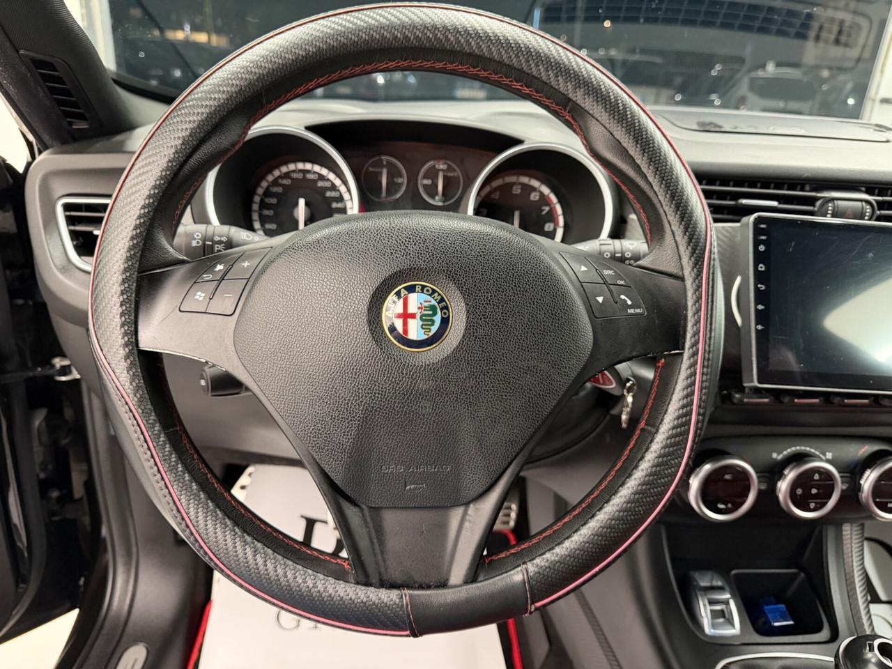 Alfa Romeo Giulietta 1.8 Turbo Quadrifoglio Verde 235CV scarico