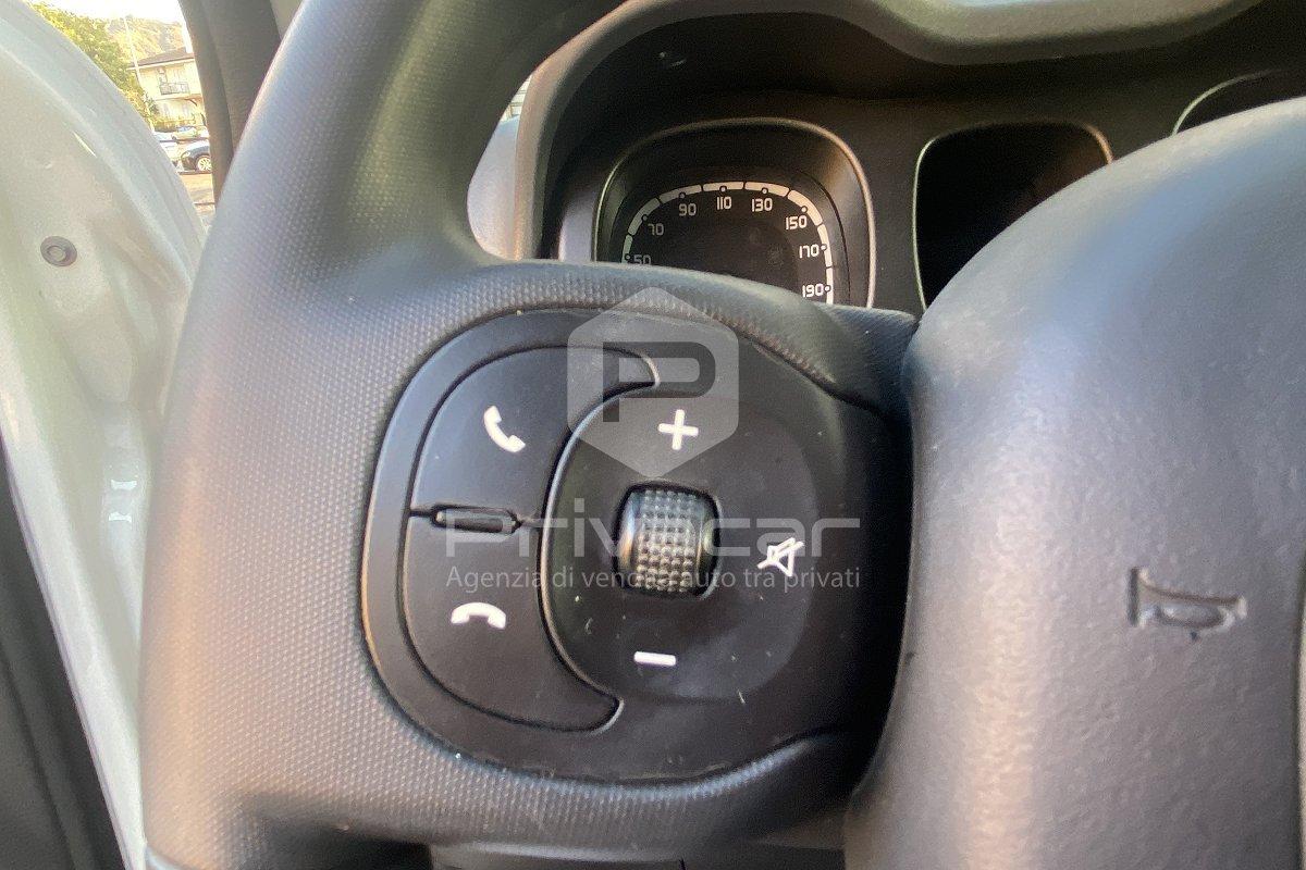 FIAT Panda 1.0 FireFly S&S Hybrid Garmin