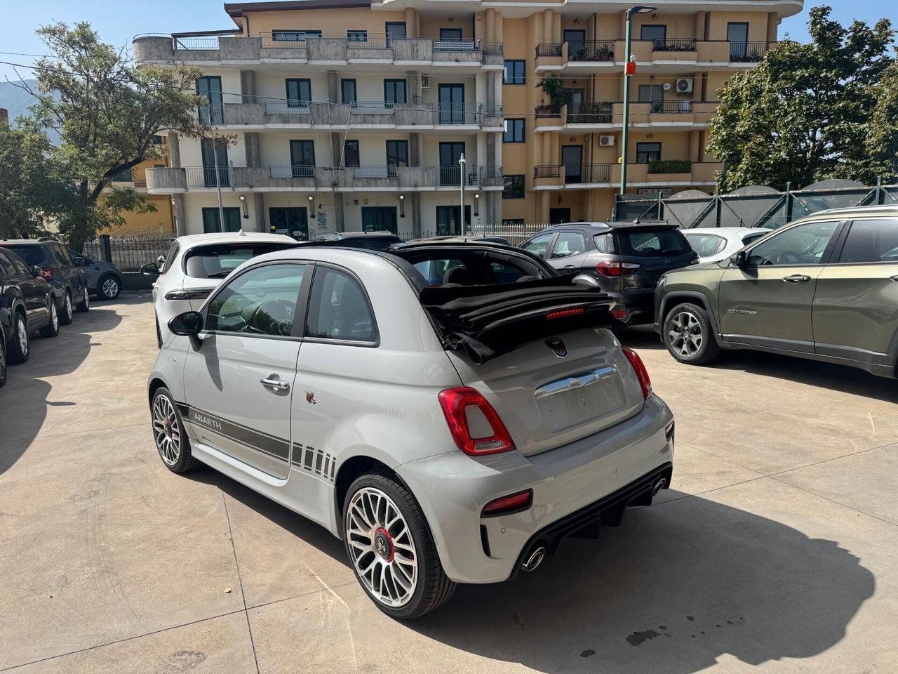 Abarth 595 C 1.4 Turbo T-Jet 165 CV