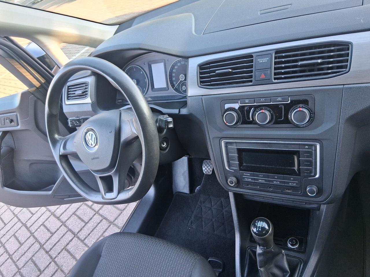 Volkswagen Caddy 2.0 TDI 102 CV Trendline..CELL 320 147 1147 WUATSAPP.
