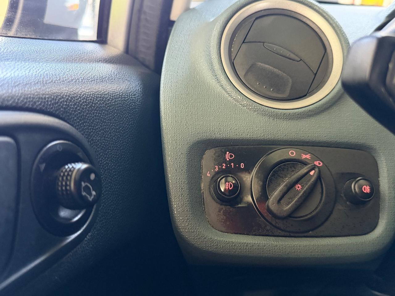 Ford Fiesta 1.2 60CV 5p. Titanium 2011