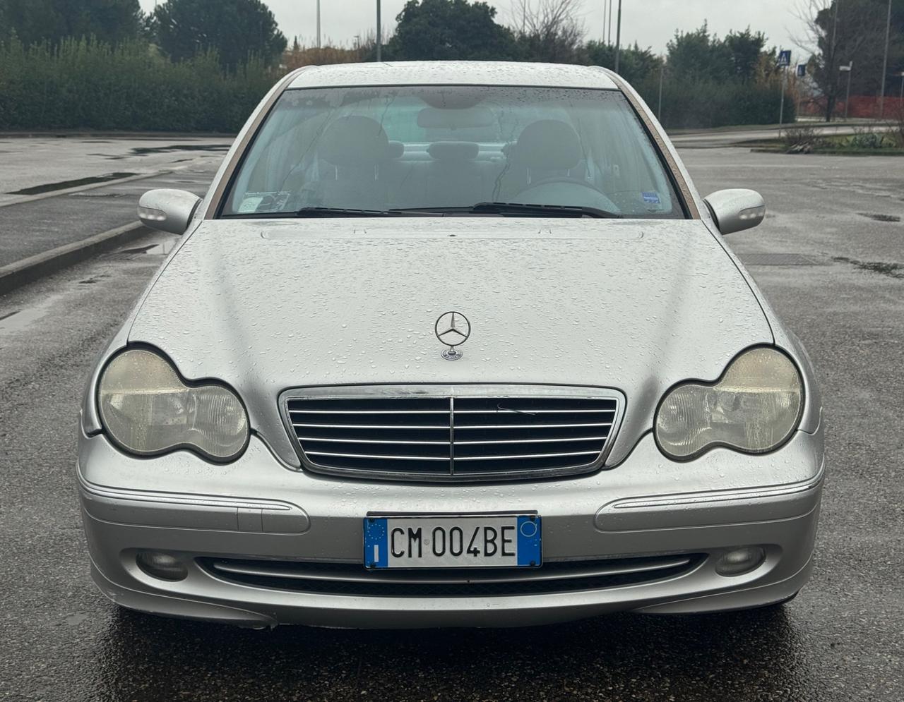 Mercedes-benz C 220 CDI cat Avantgarde 210.000km 2003