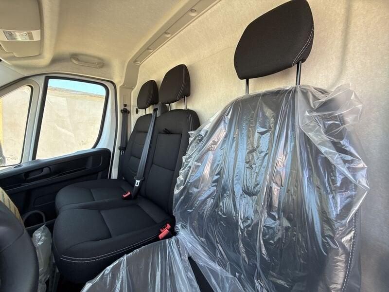 FIAT Ducato 35 2.2 Mjt 140CV PLM-TA Furgone