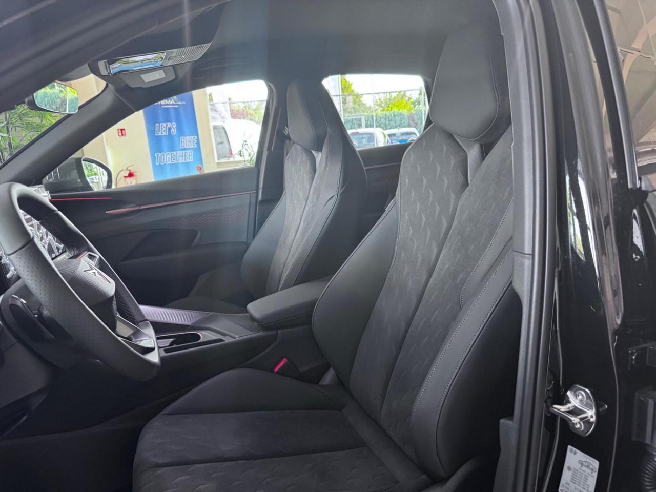 CUPRA Terramar 1.5 Hybrid DSG - MOONLIGHT DESIGN + PACK EDGE