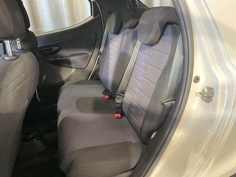 Lancia Ypsilon 1.0 FireFly 5 porte S&S Hybrid Platino