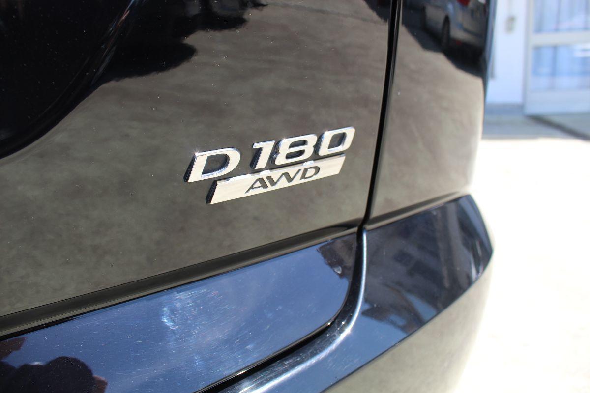 JAGUAR - E-pace - 2.0D 180CV AWD aut. R-Dynamic S