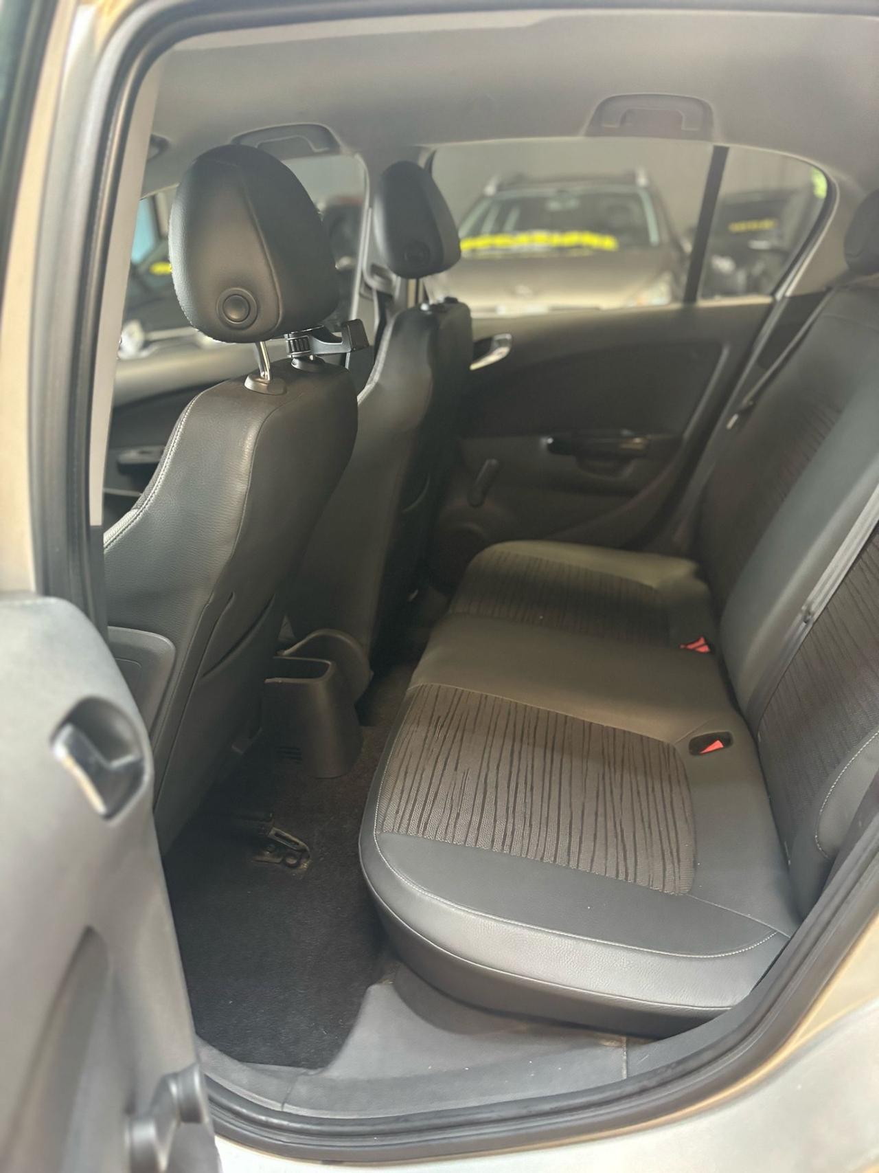 Opel Corsa 1.2 5 porte Edition
