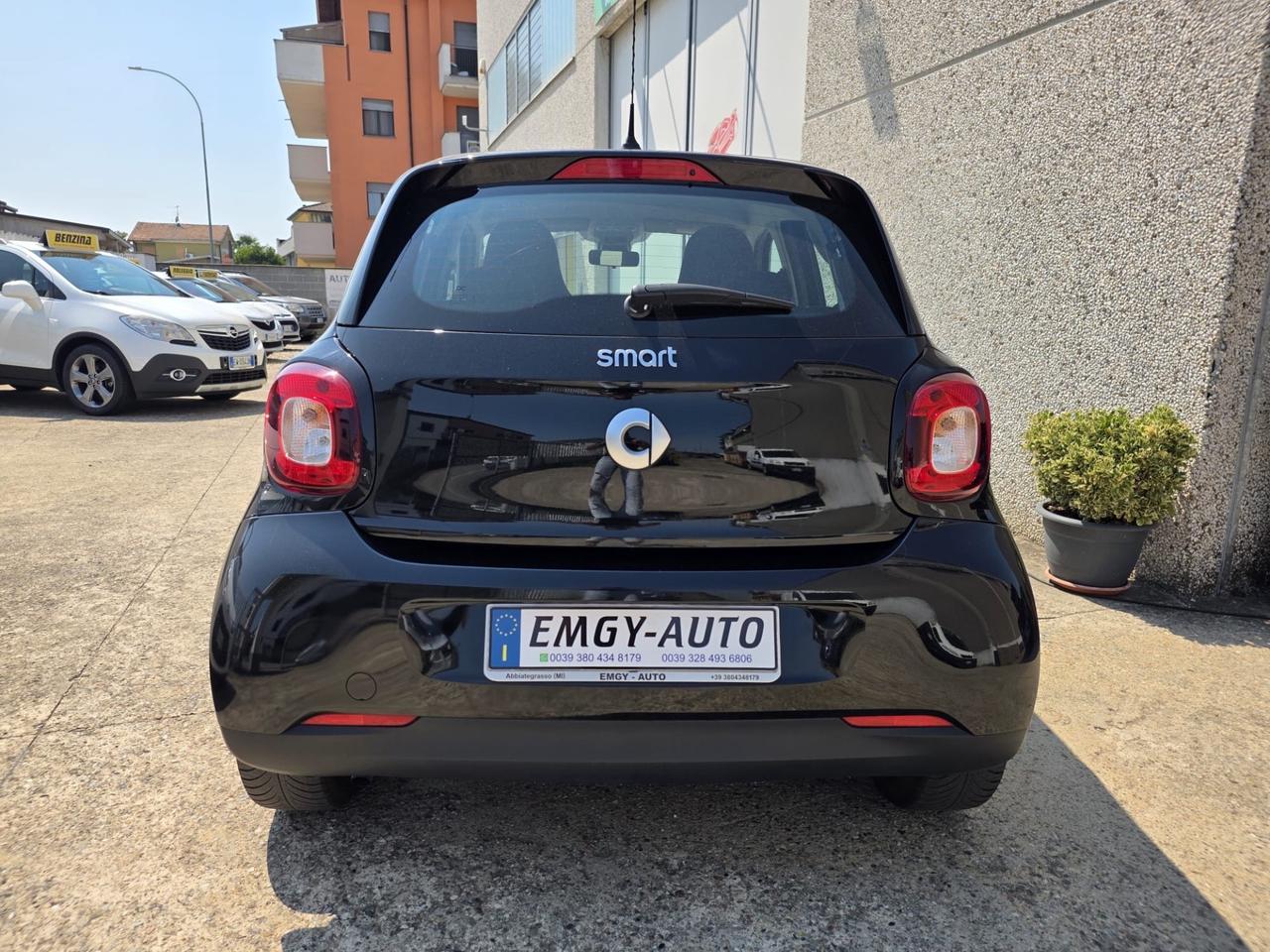 Smart ForFour 71CV,, 1.0b. AUTOMATICO solo 53.000km.