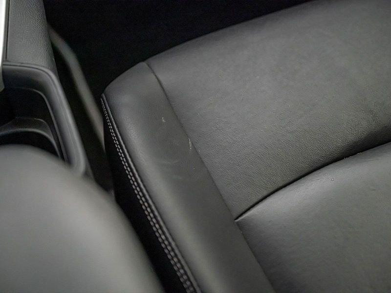 Toyota RAV4 2.5 HV 222v E-CVT Lounge 4WD