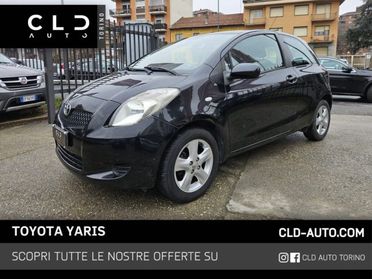 TOYOTA Yaris 1.0 3 porte Sol