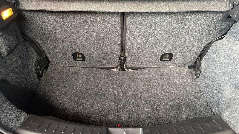 Lancia Ypsilon 1.0 firefly hybrid Gold s&s 70cv 5 Porte 1.0 FireFly Hybrid 70cv Gold S&S