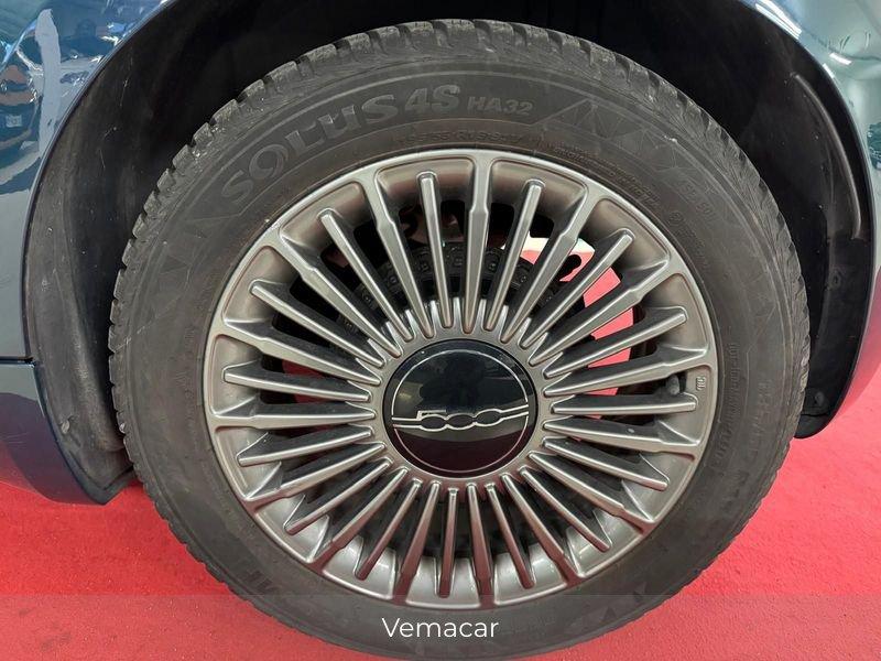 FIAT 500 500e Berlina 42 kWh Icon