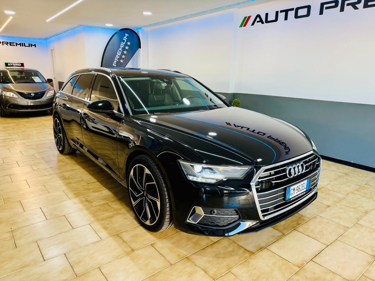 Audi A6 Avant 2.0 TDI 204CV Sport / CarPlay R.Cam Pelle