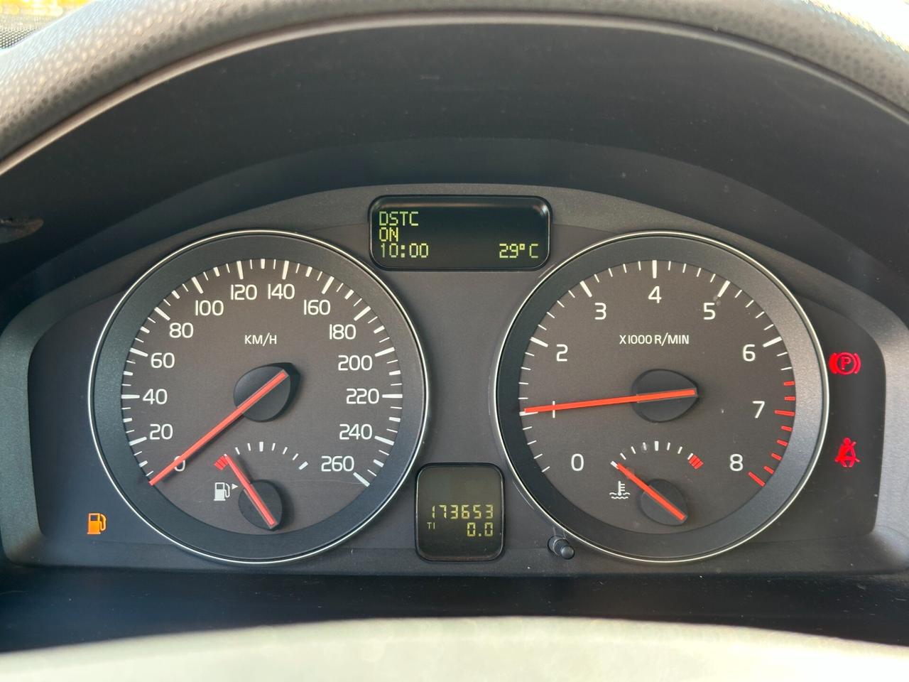 VOLVO C30 1.6 Momentum