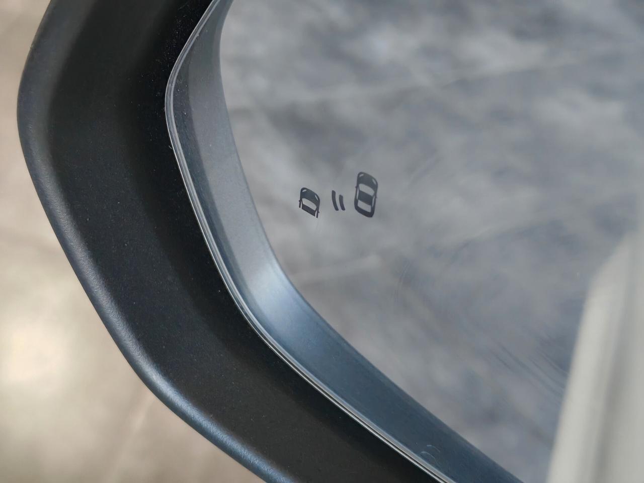 Mg ZS 1.5 VTi-tech Luxury 106 cv - PREZZO REALE