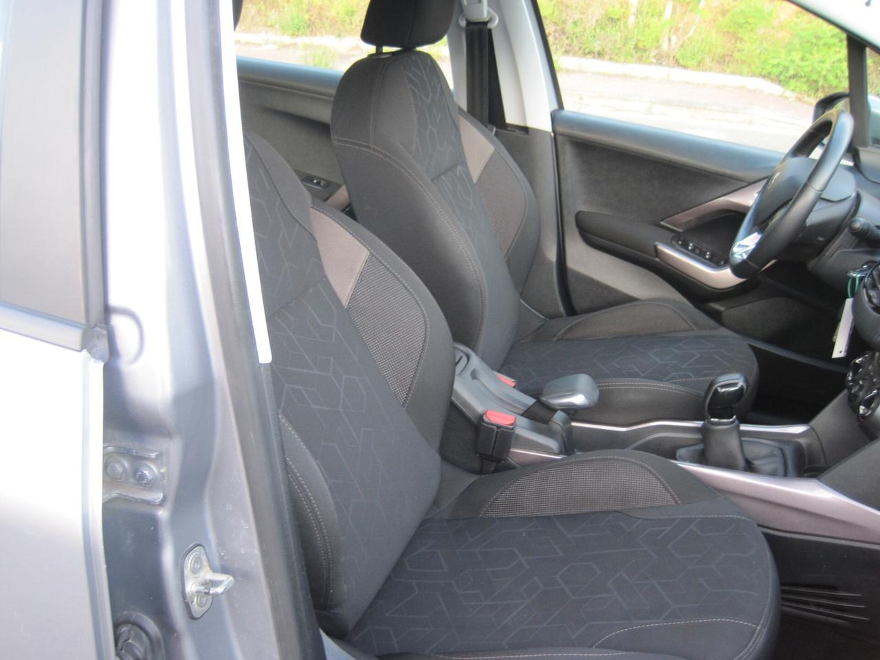 Peugeot 2008 BlueHDi 100 Active