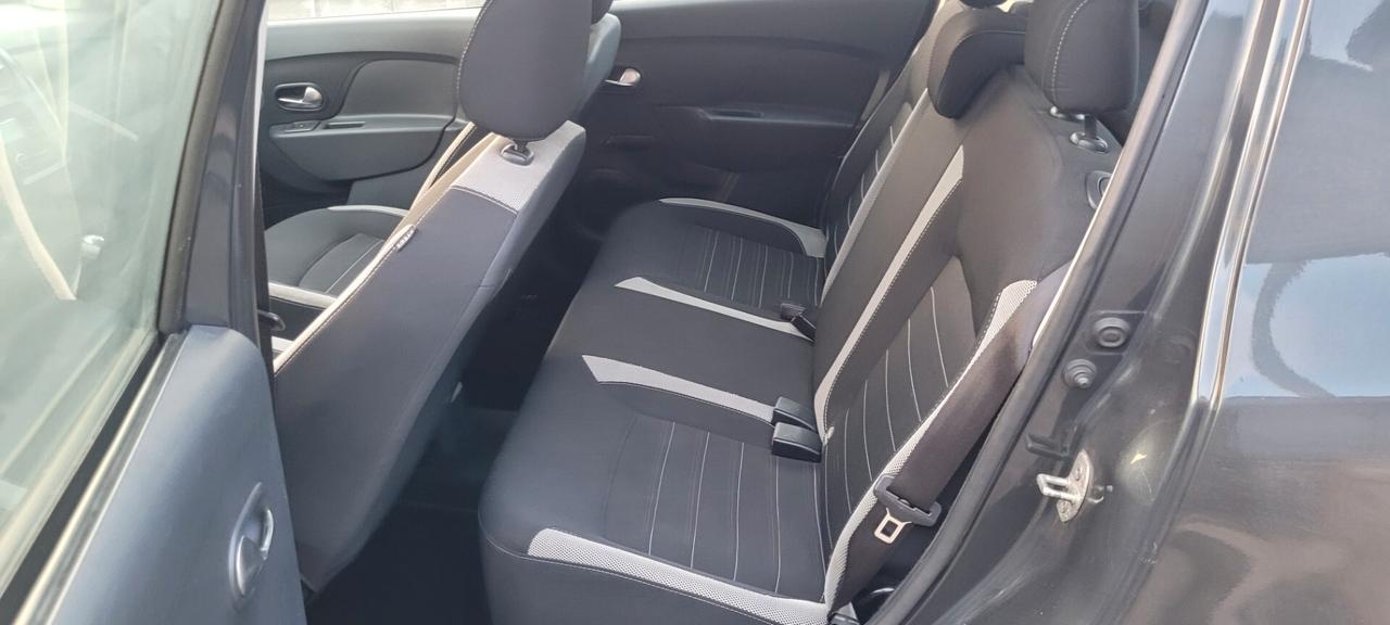Dacia Sandero 1.0 SCe NEOPATENTATA OK, UNICO PROPRIETARIO.