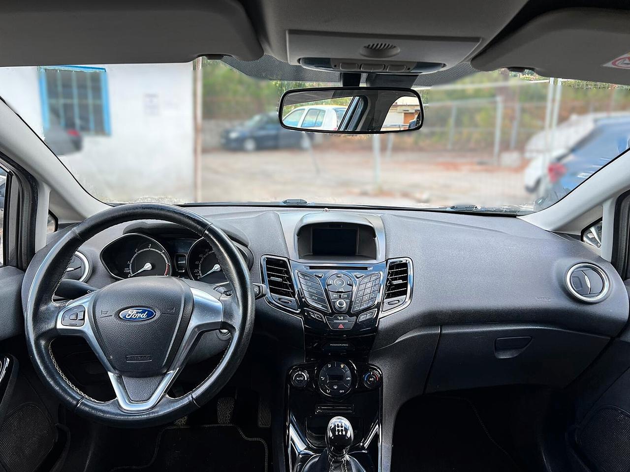 FORD FIESTA 1.5 TDCi 75CV 5P Black&White - 2015