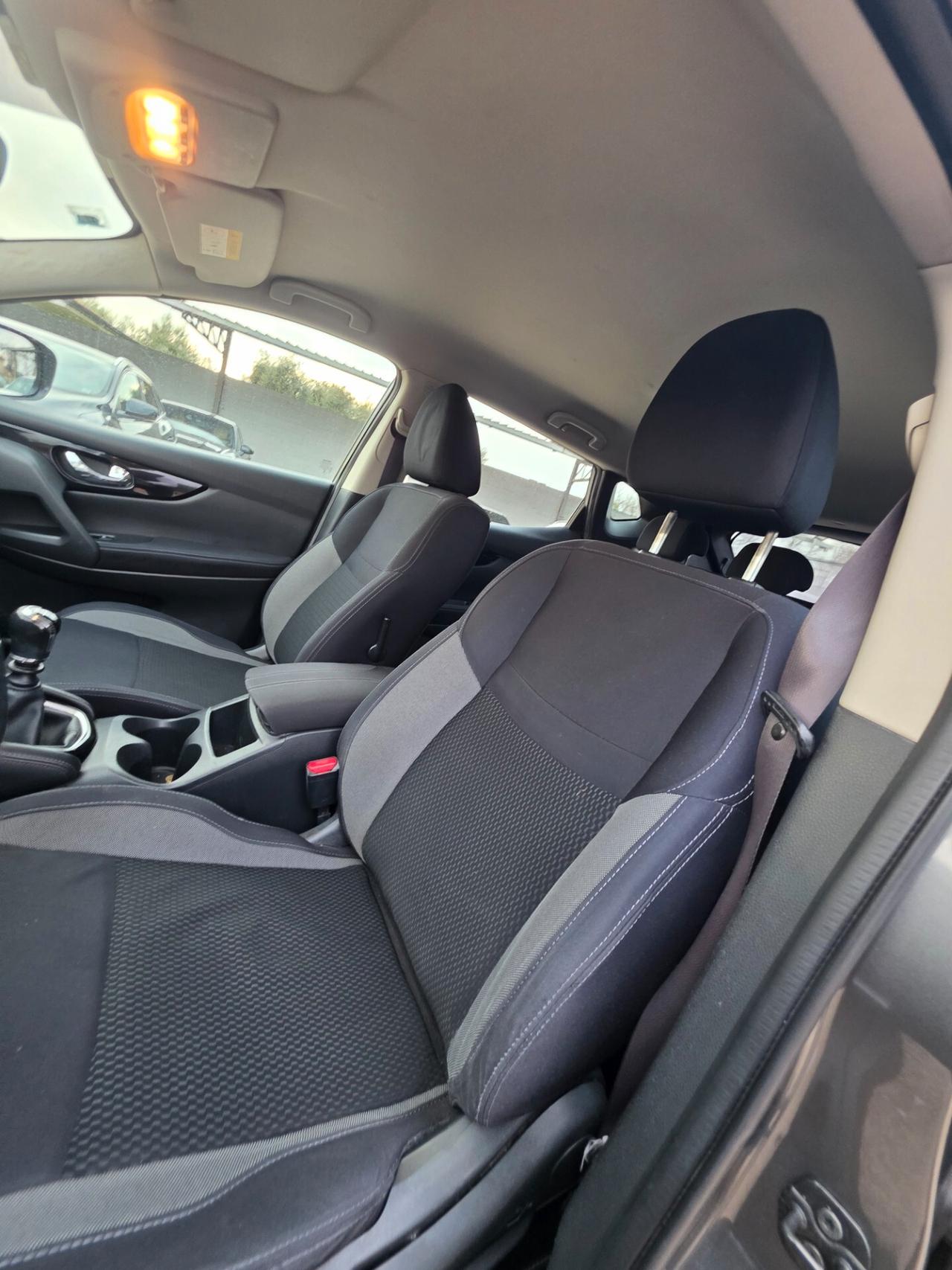 Nissan Qashqai 1.5 dCi Tekna garanzia 12 mesi