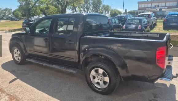 Nissan Navara 2.5 dCi 190CV 4 porte Double Cab XE