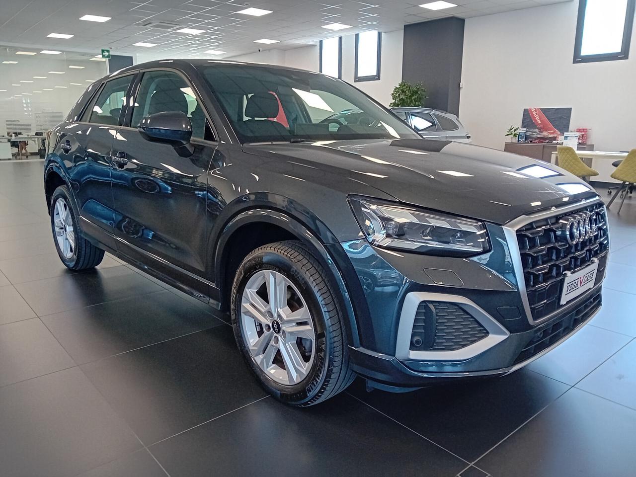 Audi Q2 35 TFSI S tronic Business Advanced