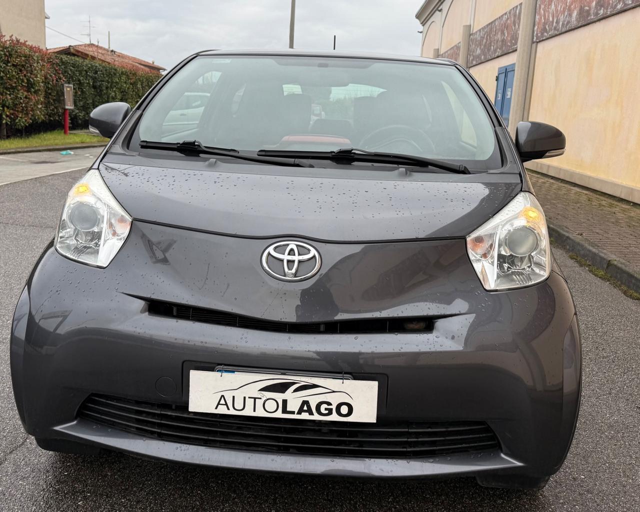 Toyota iQ 1.0 Sol Automatica