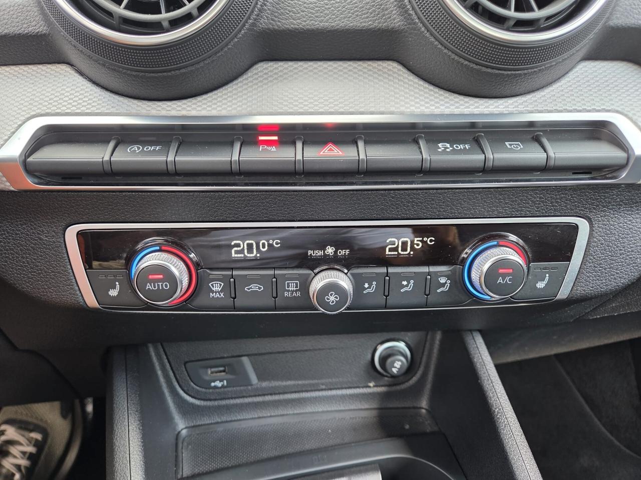 Audi Q2 35 TFSI S tronic Identity Black ---NO VINCOLI--- UNIPRO - CARPLAY - IVA ESPOSTA