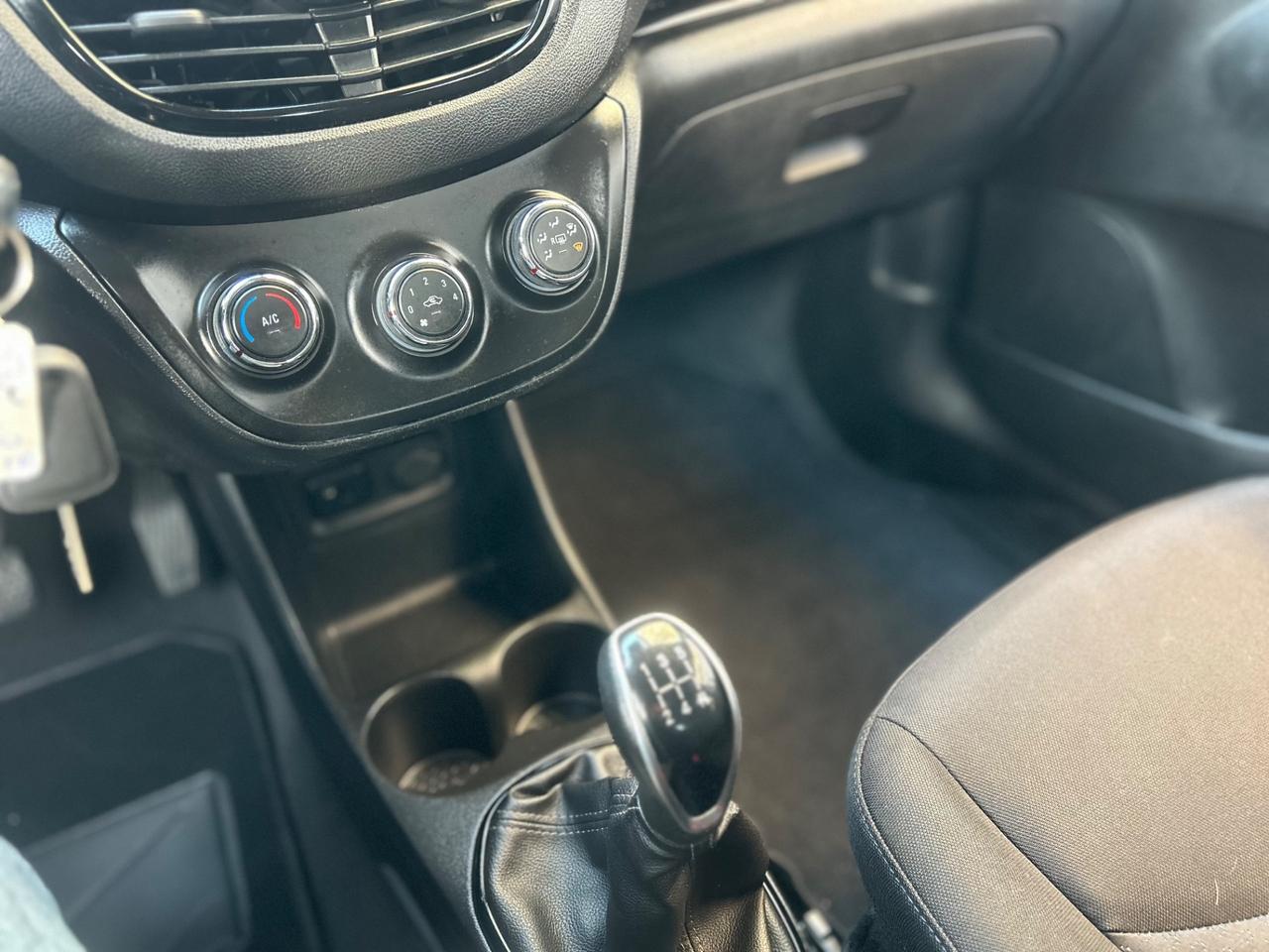 Opel Karl 1.0 75cv N-Joy EURO 6*90.000KM*NEOPATENTATI*