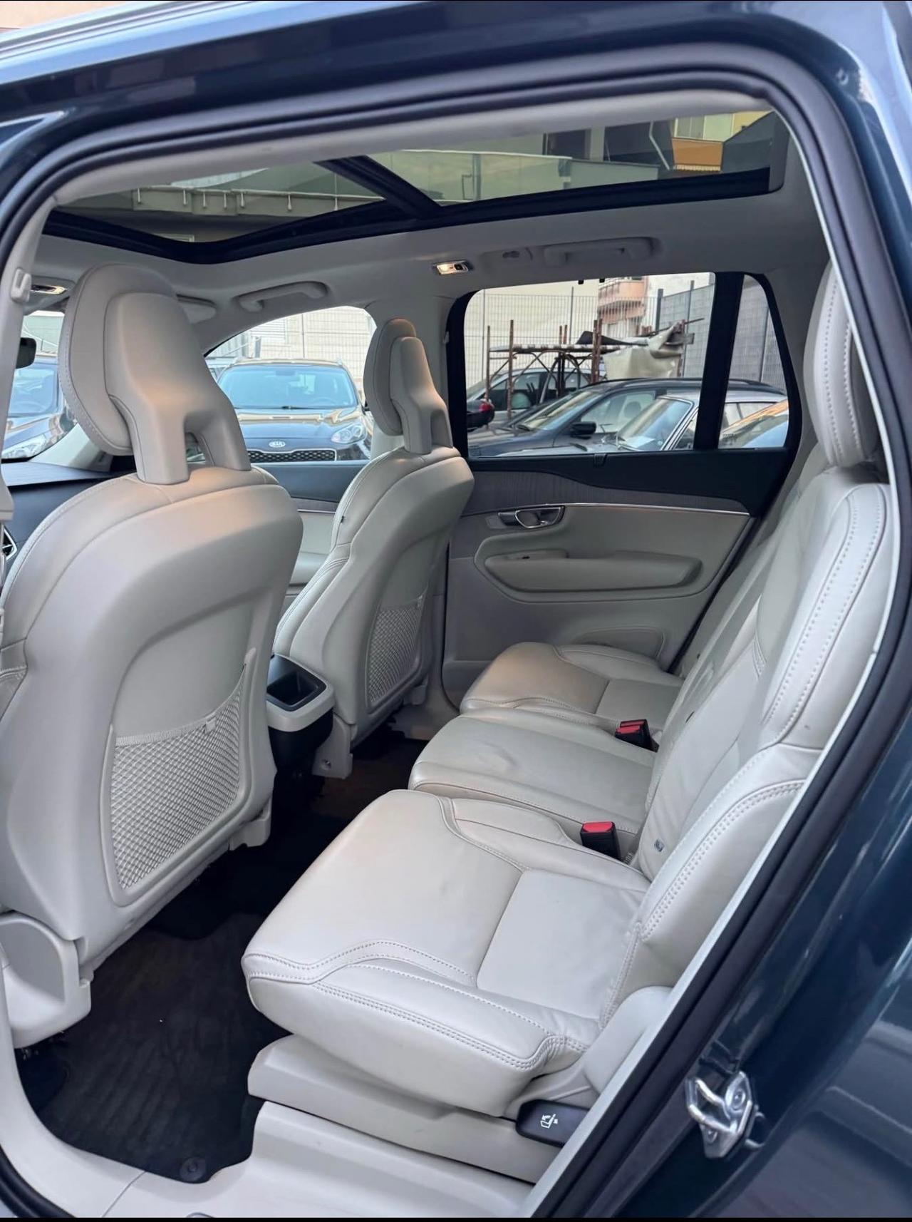 Volvo XC 90 XC90 B5 (d) AWD Geartronic Inscription