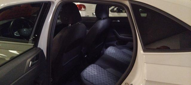 VOLKSWAGEN Taigo 1.0 TSI 110 CV DSG R Line