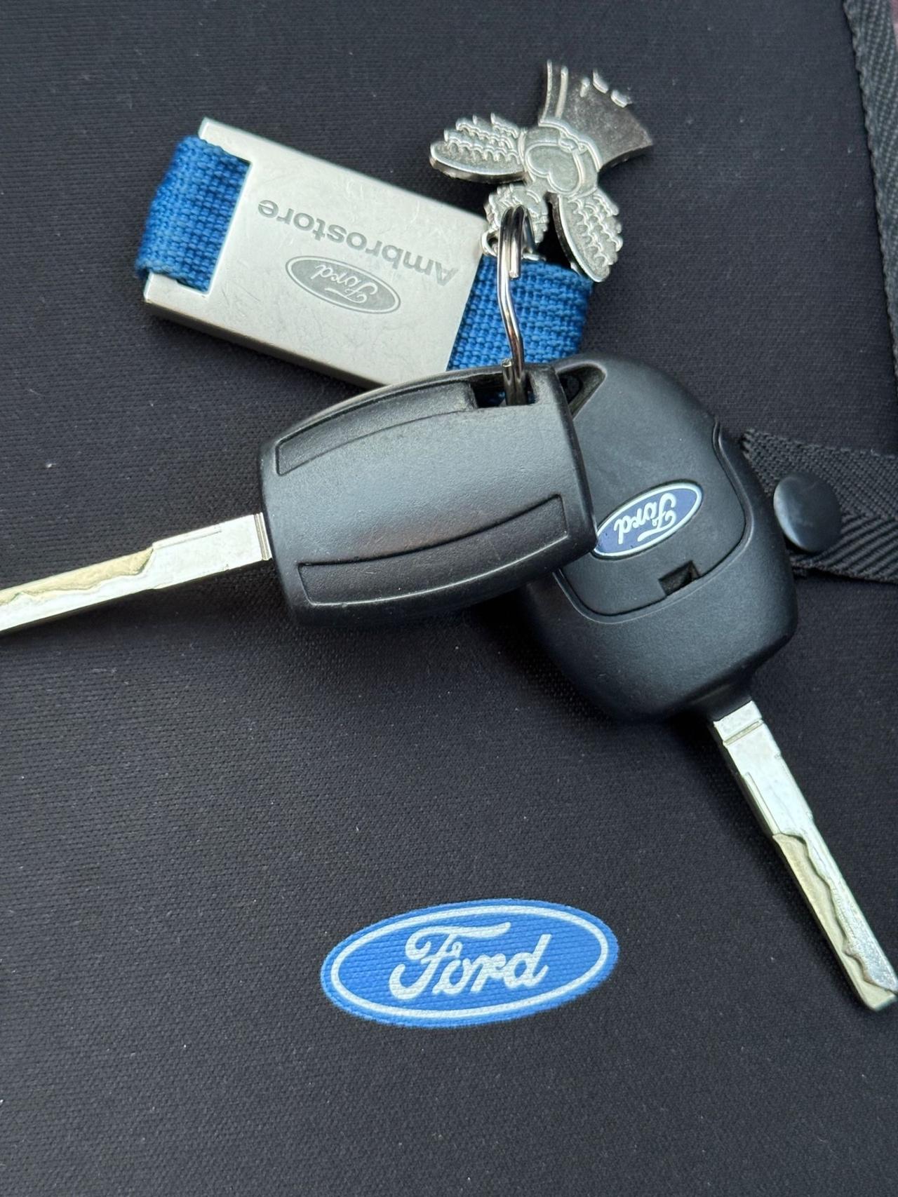 Ford Fiesta 1.2 82CV 3 porte Titanium