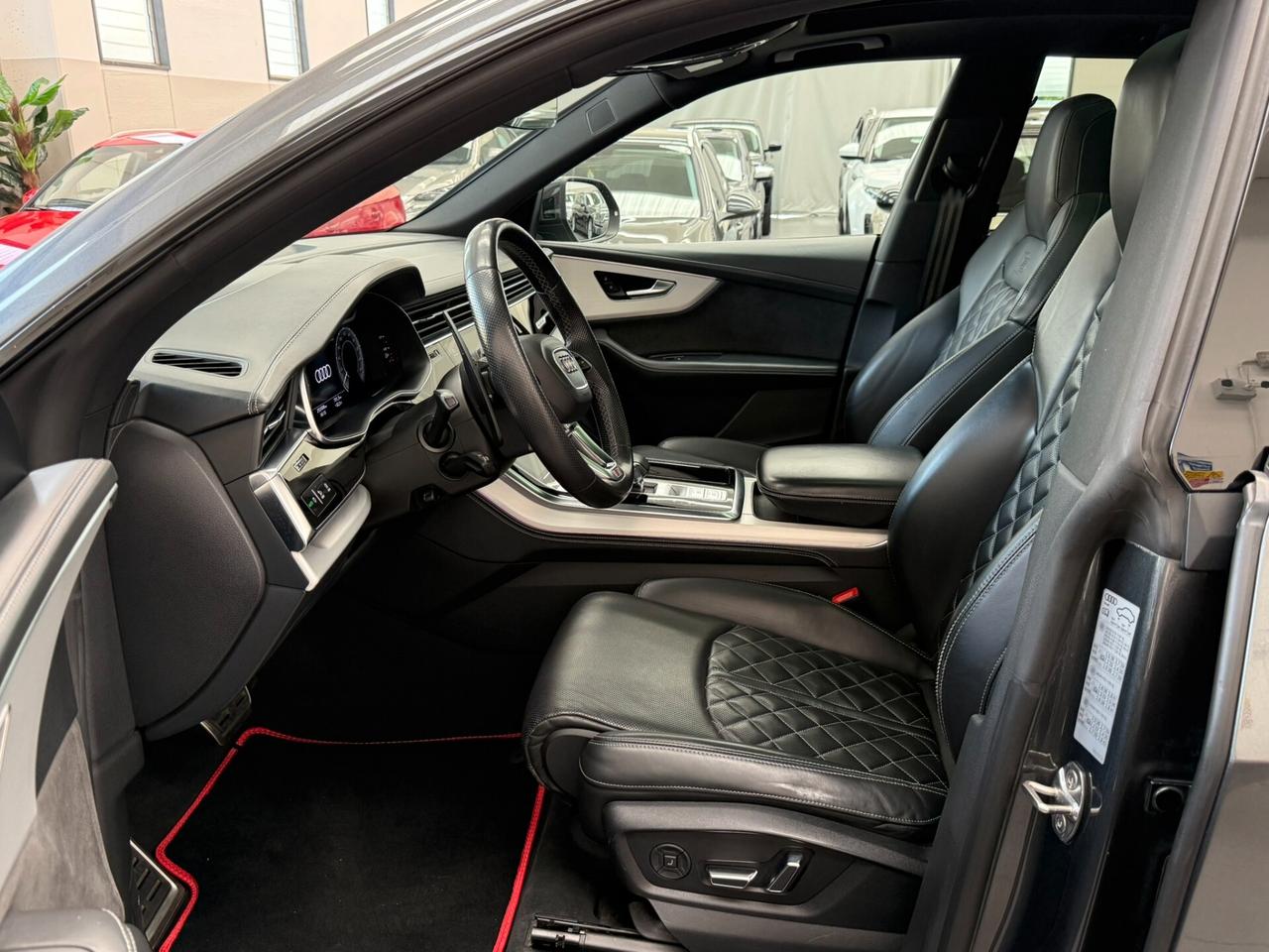 Audi Q8 60 TFSI e quattro tiptronic S line plus