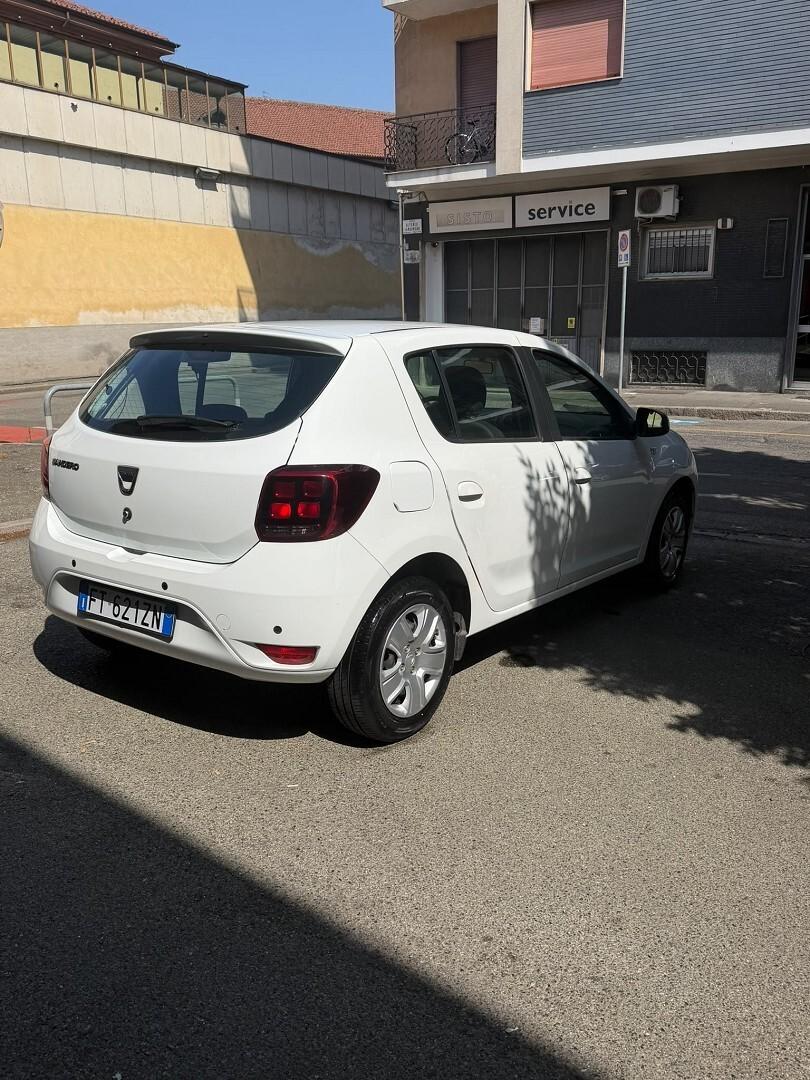 Dacia Sandero 9.200km unico proprietario