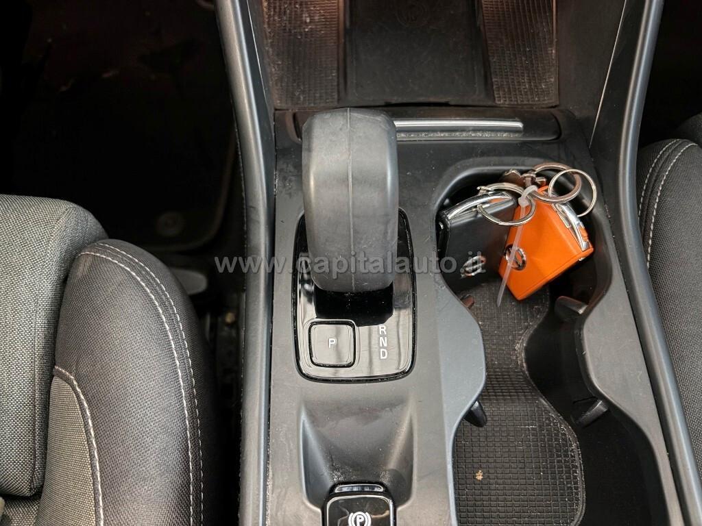Volvo XC40 T5 Recharge Plug-in Hybrid auto NETTO 12900