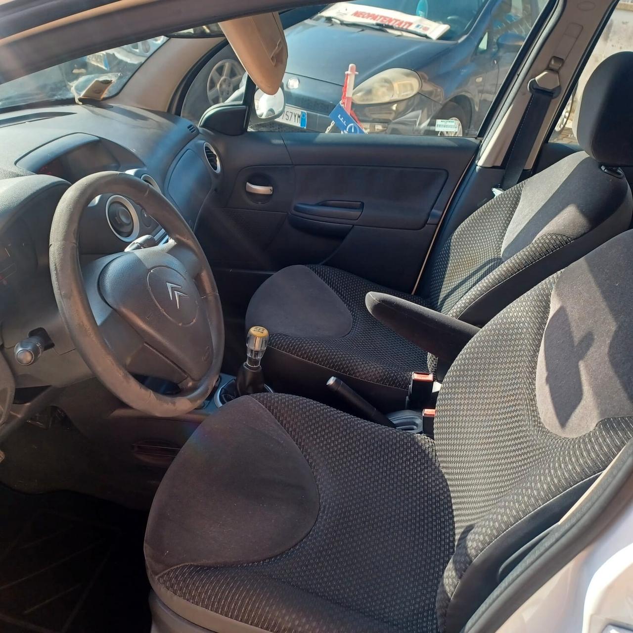 ECONOMICA C3 1..1 BENZINA/GPL DI FABBRICA