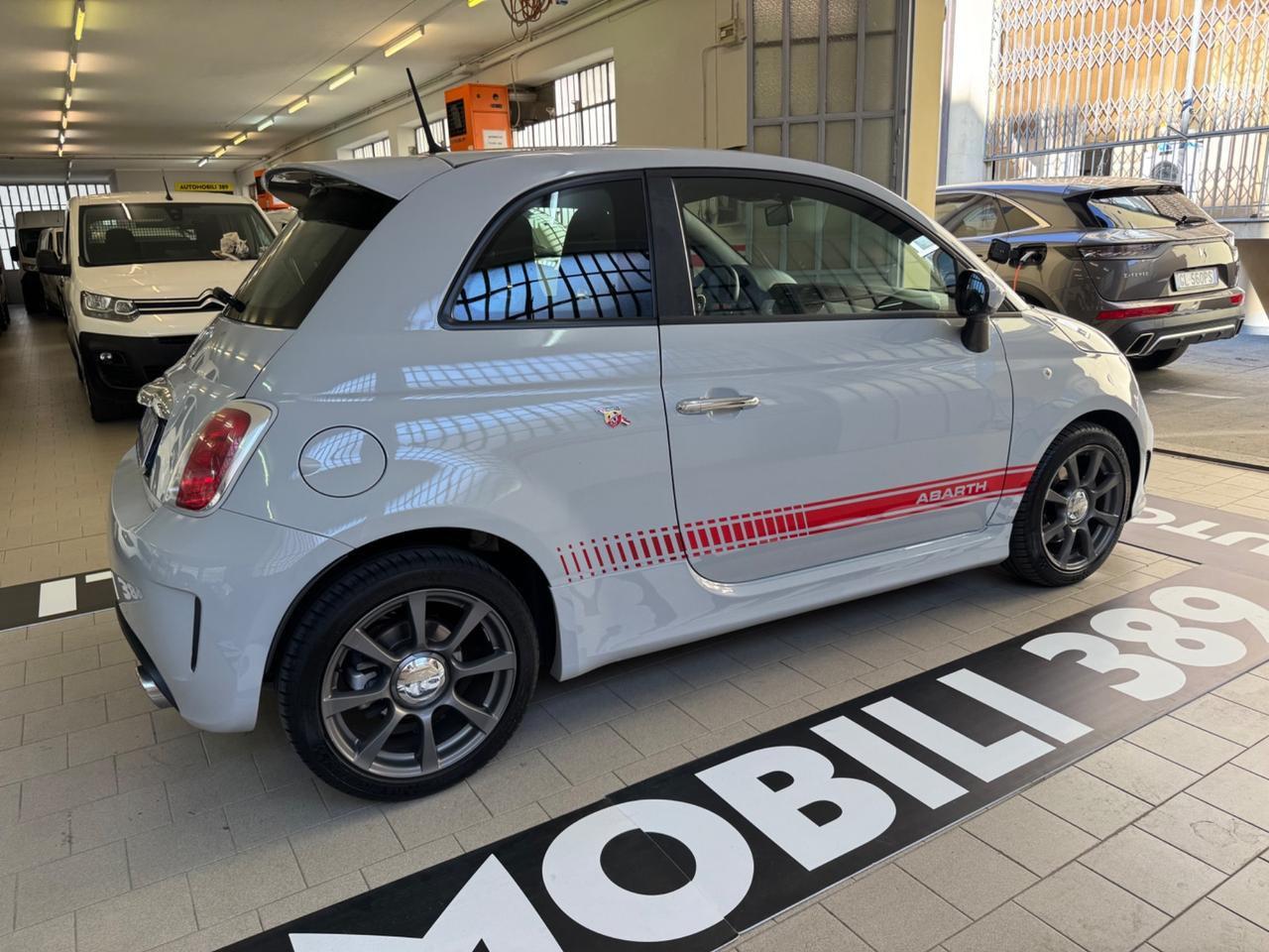 Abarth 595 1.4 Turbo T-Jet 140 CV