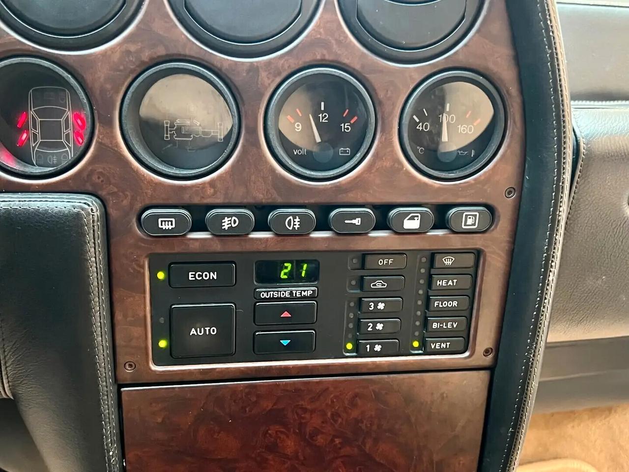 Lancia Thema 2.0 i.e. turbo 16V cat LX