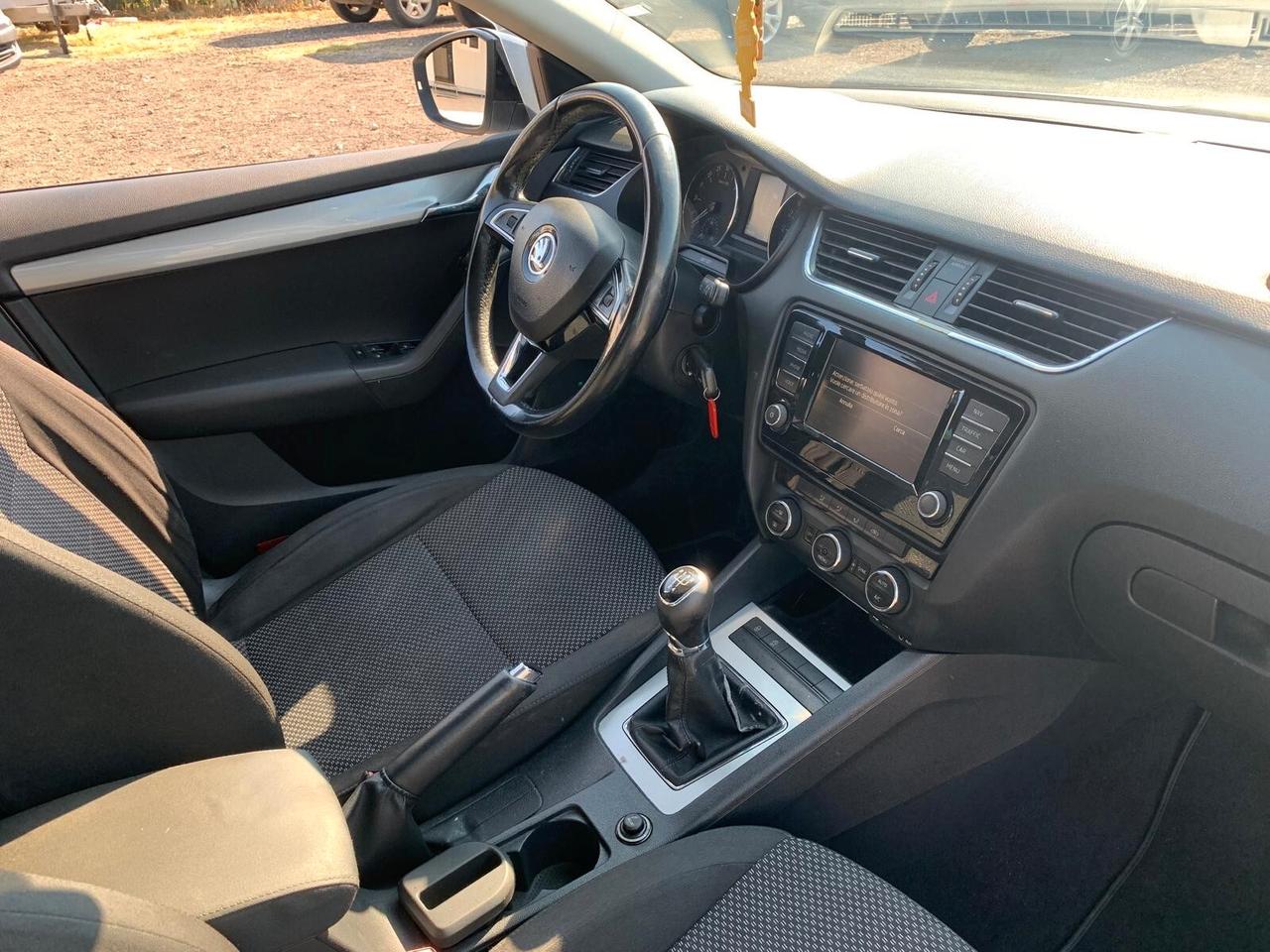 Skoda Octavia 1.6 TDI CR 110 CV Ambition