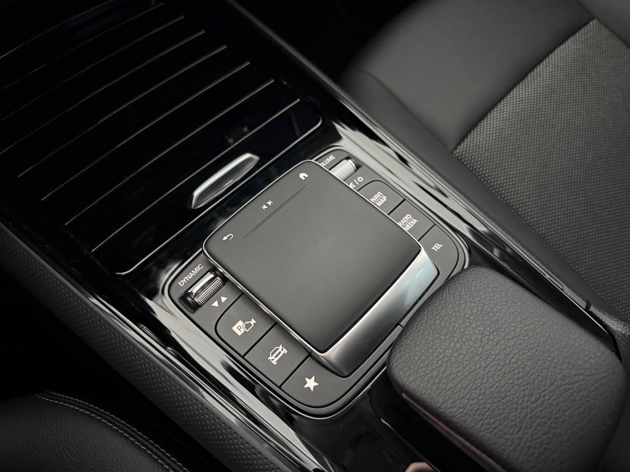 Mercedes-benz GLA 200 d Automatic Business